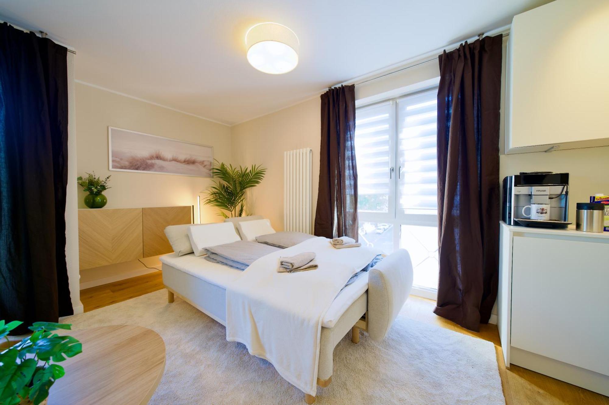 츠비카우 Edler Wohnraum Schwanenteich-Oase Mit Balkon, Kaffeevollautomat, Lift & Parkplatz 아파트 외부 사진