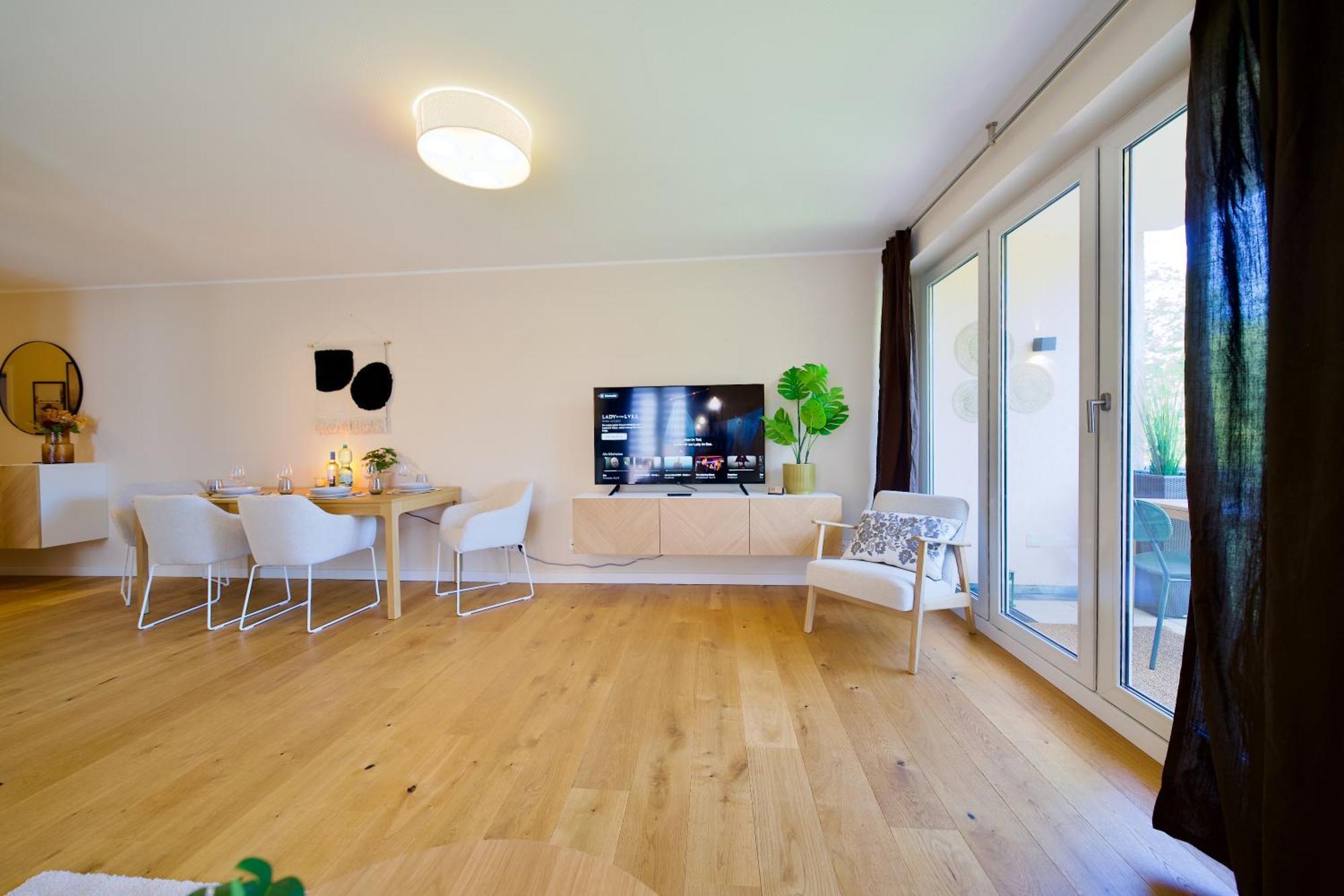 츠비카우 Edler Wohnraum Schwanenteich-Oase Mit Balkon, Kaffeevollautomat, Lift & Parkplatz 아파트 외부 사진