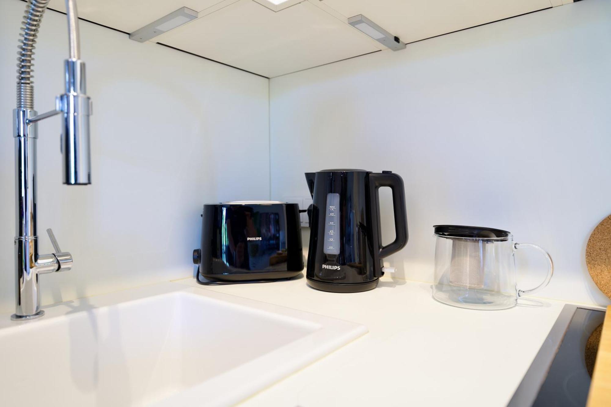 츠비카우 Edler Wohnraum Schwanenteich-Oase Mit Balkon, Kaffeevollautomat, Lift & Parkplatz 아파트 외부 사진
